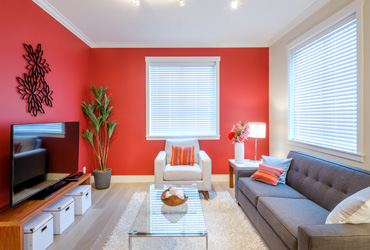 Using Only High Quality Paints for Lasting Beauty